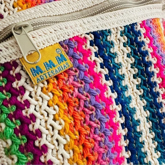 Nwot M.M.M. Artisan Handmade Colored Woven Bag - Picture 6 of 11